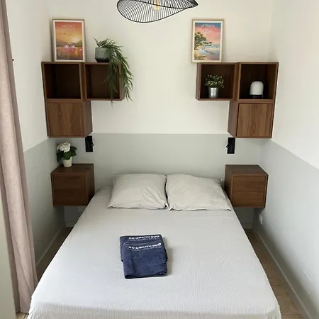 4 Personnes Au Calme הייר