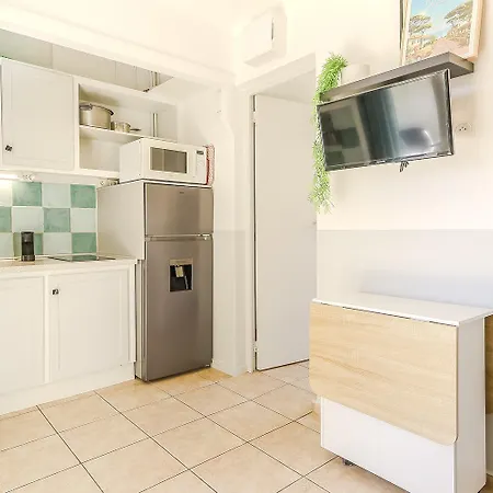 Lägenhet 4 Personnes Au Calme Hyères